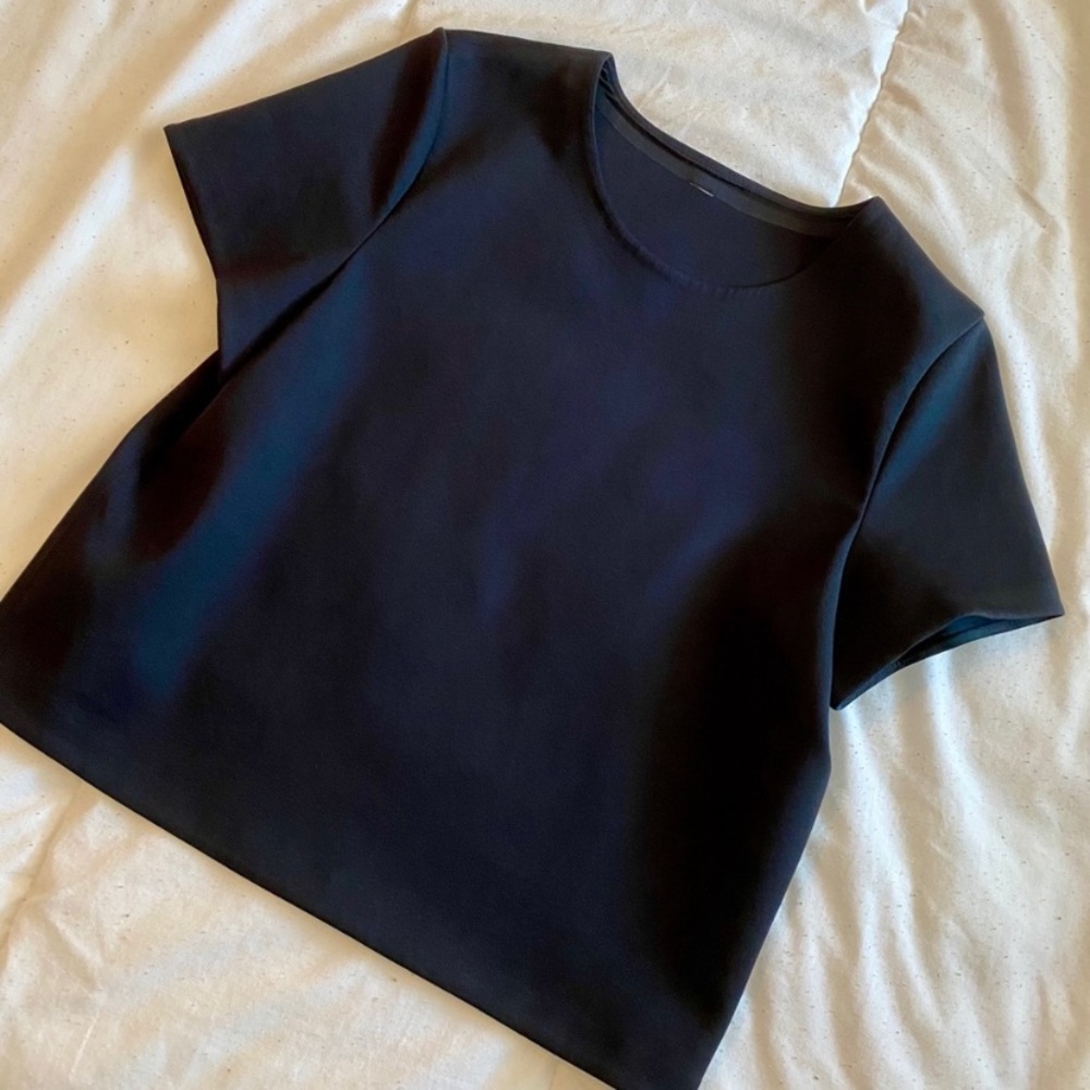 Lululemon Black Short Sleeve